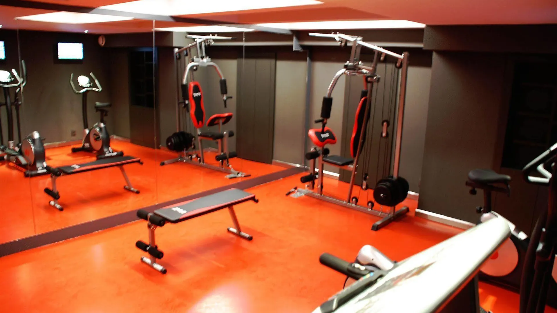Check Inn Suite Hotel & Spa Анкара